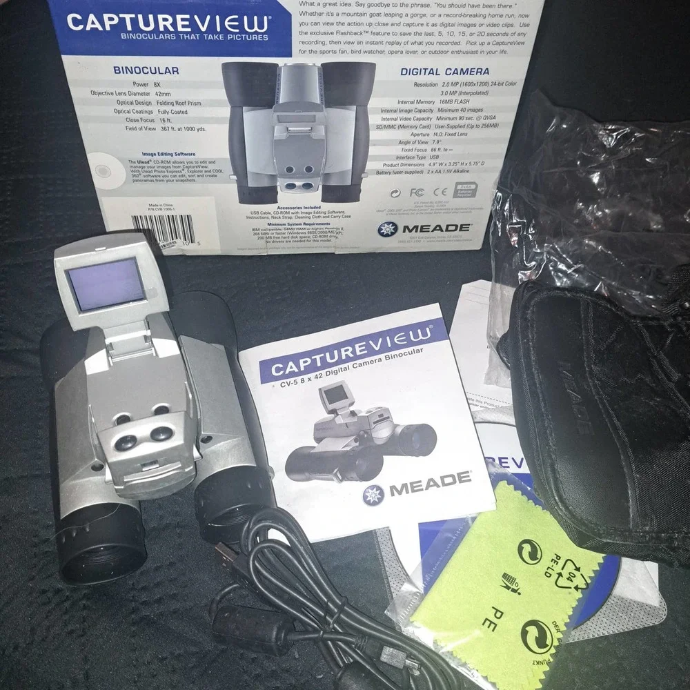 NIB-Binoculars Digital Camera with LCD! Capture memories too for cameras!